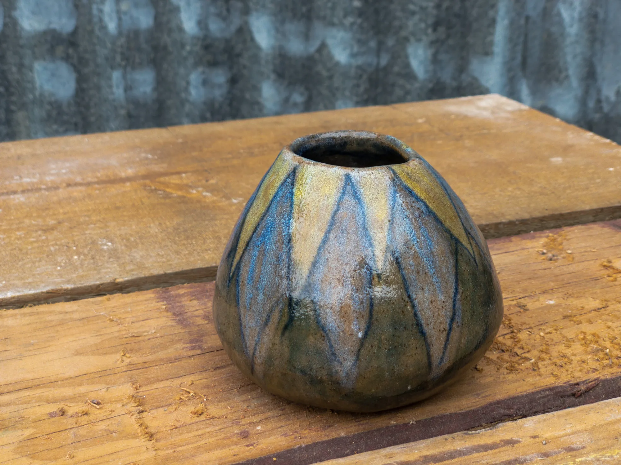 small flower vase